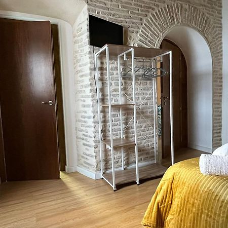 Clarisas Suites Carmona  Bagian luar foto